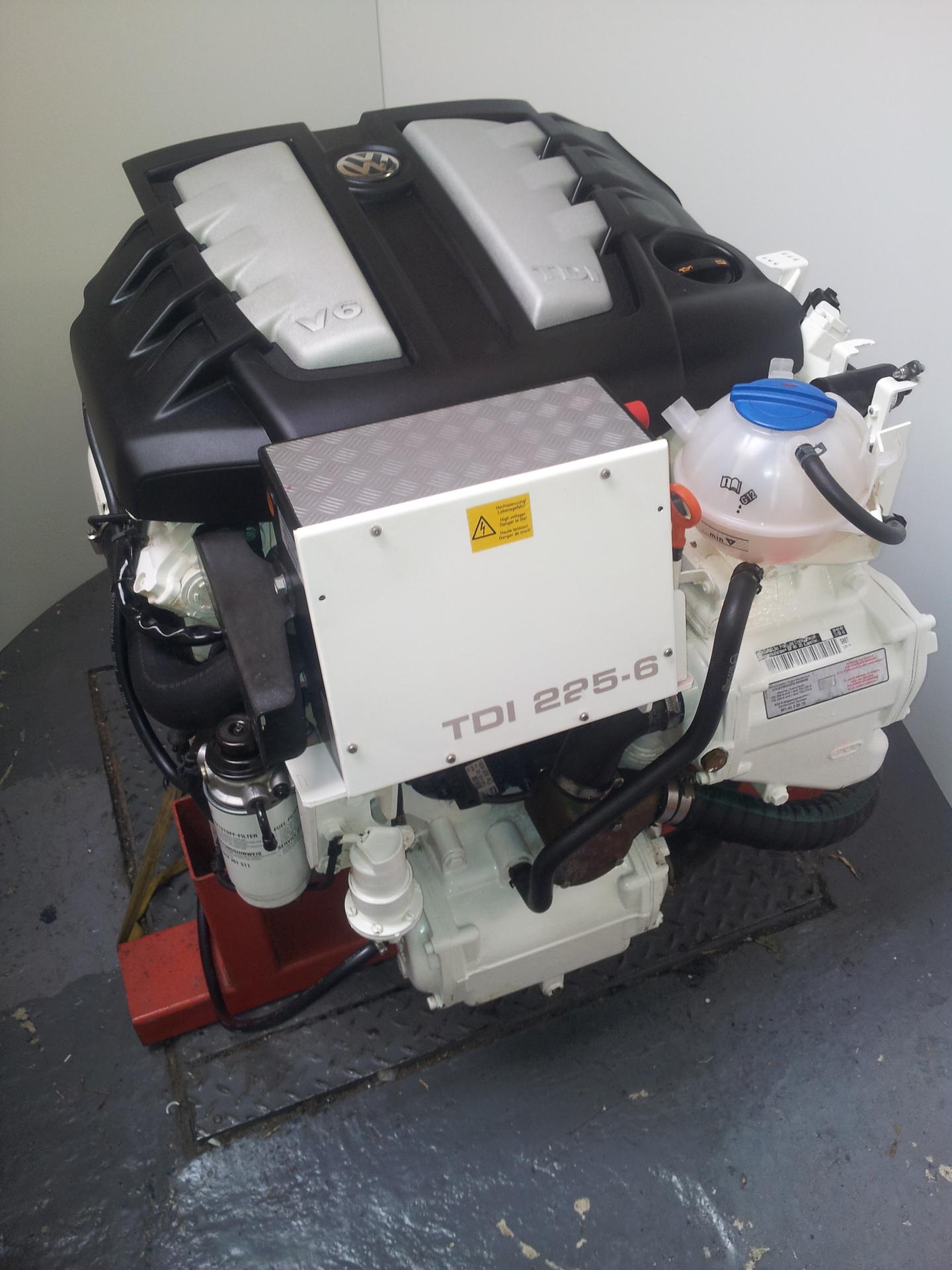 marinesurplusdieselengine Pilkington Marine