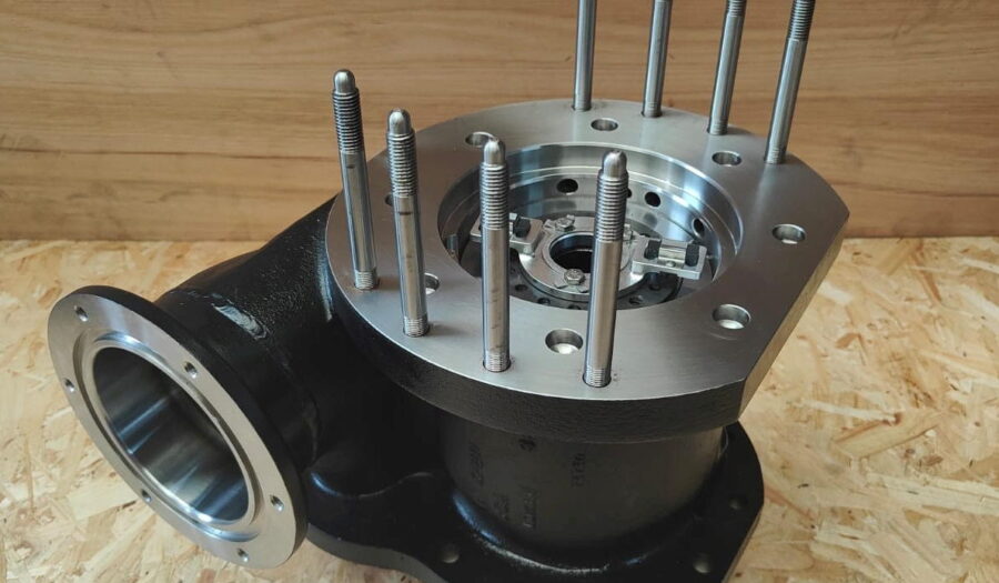Cummins / Mercury ZEUS Pod Steering Actuator P/N 8M8025206